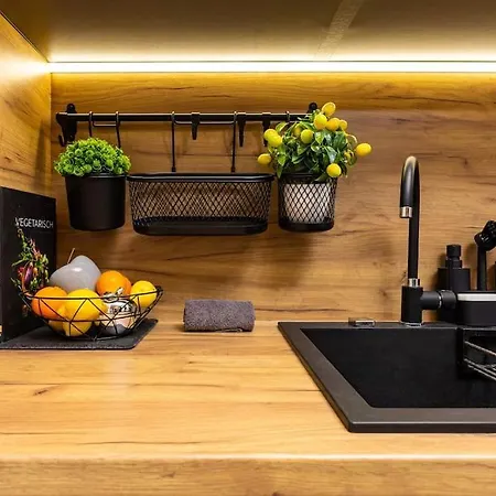 Apollo Close To Medical بلوفديف