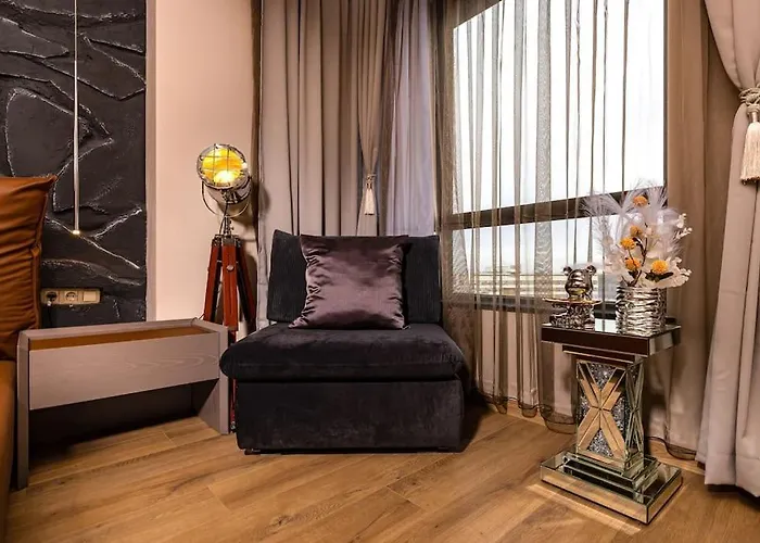 Apollo Close To Medical