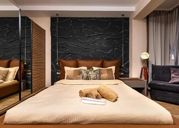 Apartment Apollo Close To Medical