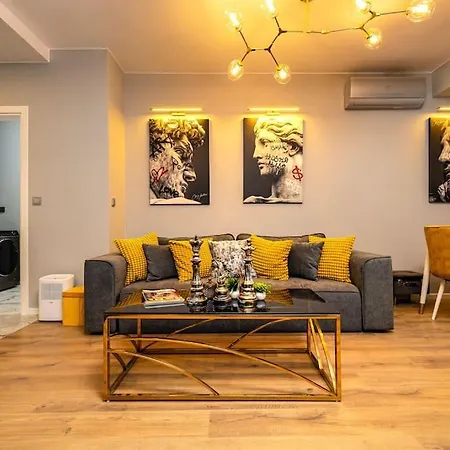 Apollo Close To Medical *