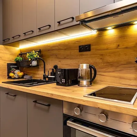 Apartment Apollo Close To Medical