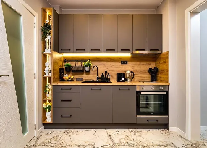 Apollo Close To Medical * Plovdiv