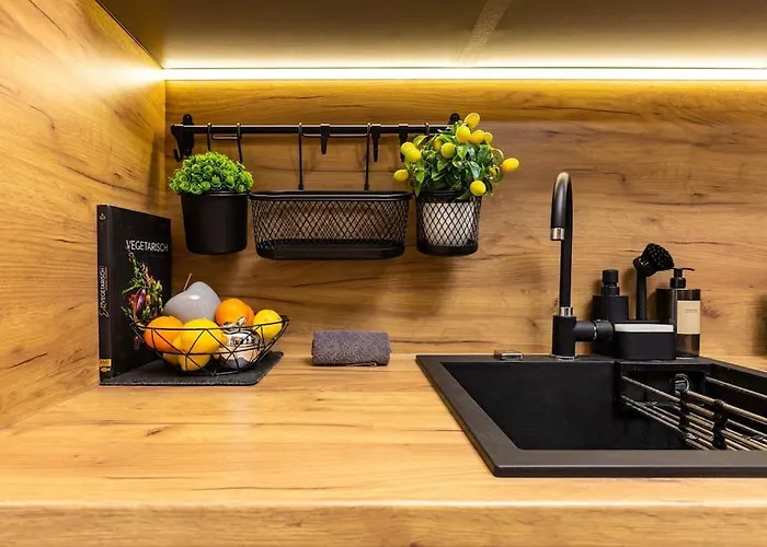 Apollo Close To Medical Plovdiv